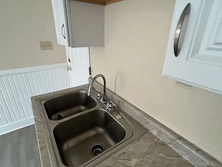2753 N Holton St — Photo 7
