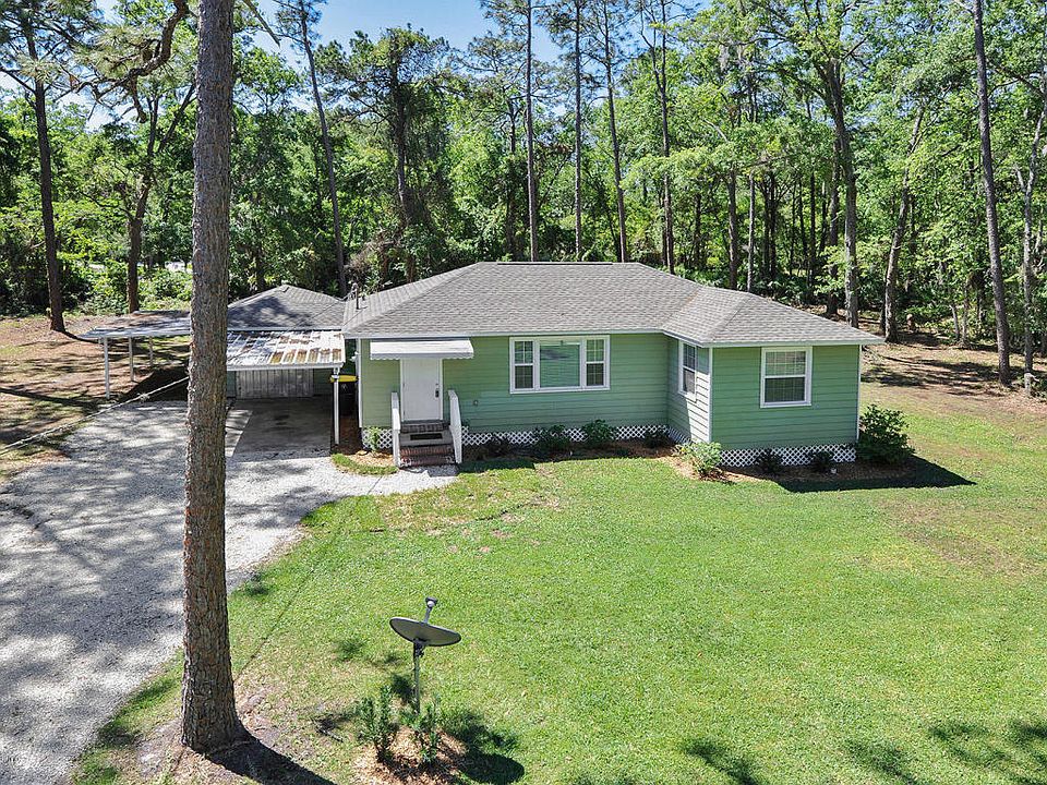 1st image of 2872 Claire Ln