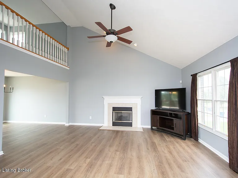 6702 Shallow Rock Dr — Photo 8
