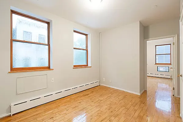 Rented by Green Leaf Management, LLC | media 13