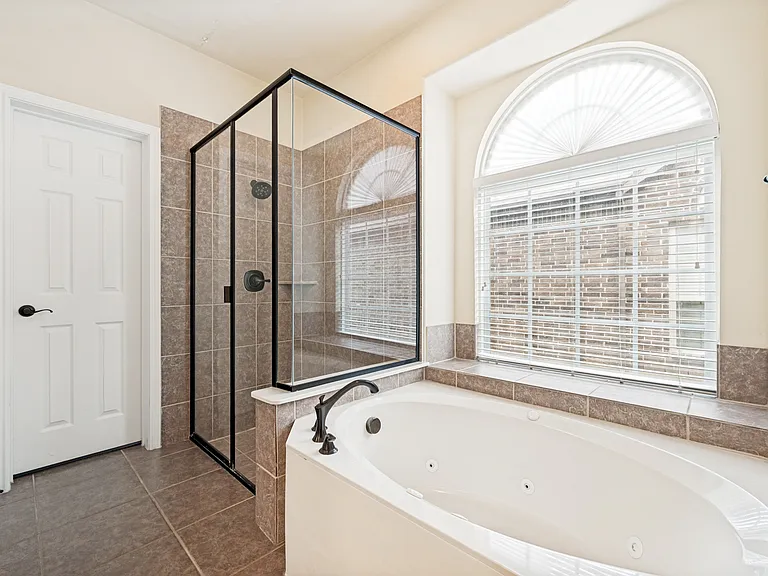 13075 Janet Dr — Photo 19