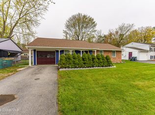 188 Ballston Ave, Saratoga Springs, NY 12866
