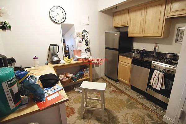 Rented by Guidance Realty Corp. | media 10