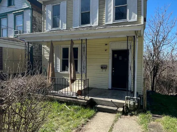 226 Lobinger Ave, Braddock, PA 15104
