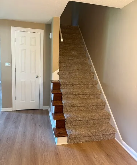782 Parkview Dr — Photo 10