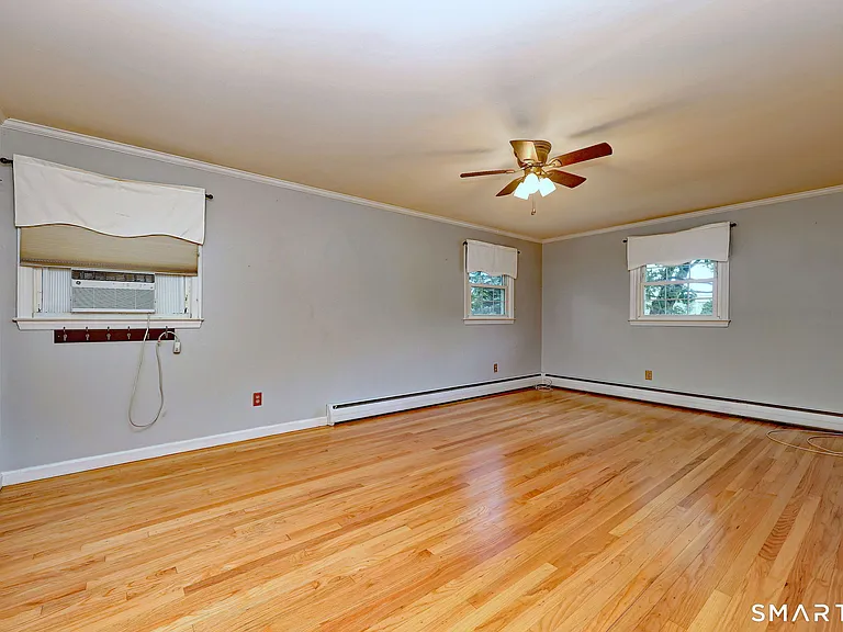 352 Hitching Post Dr — Photo 29
