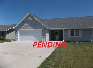 910 Alice Dr, Thief River Falls, MN 56701