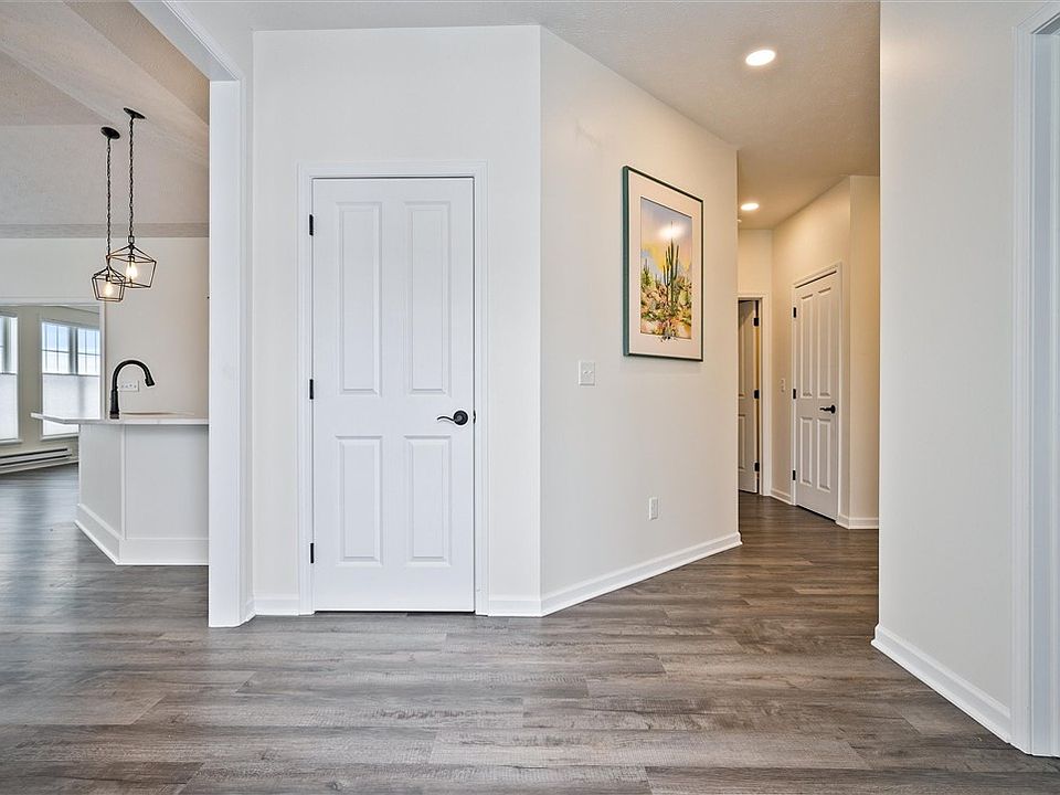 1083 Chapelhill Dr Victor NY Zillow