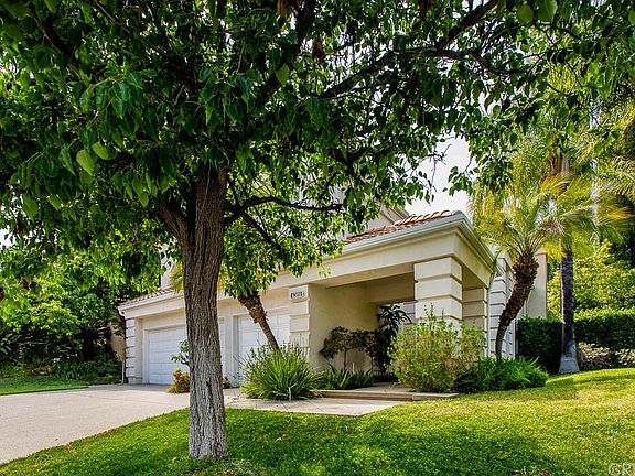 5th image of 4389 Park Blu
