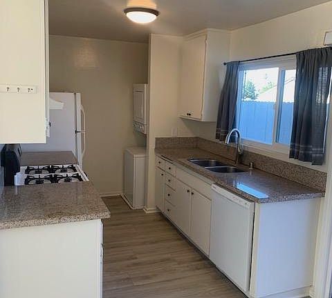 4th image of 8419 Benjamin Dr
