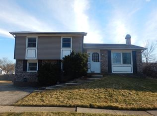 53 Opal Ave, Glendale Heights, IL