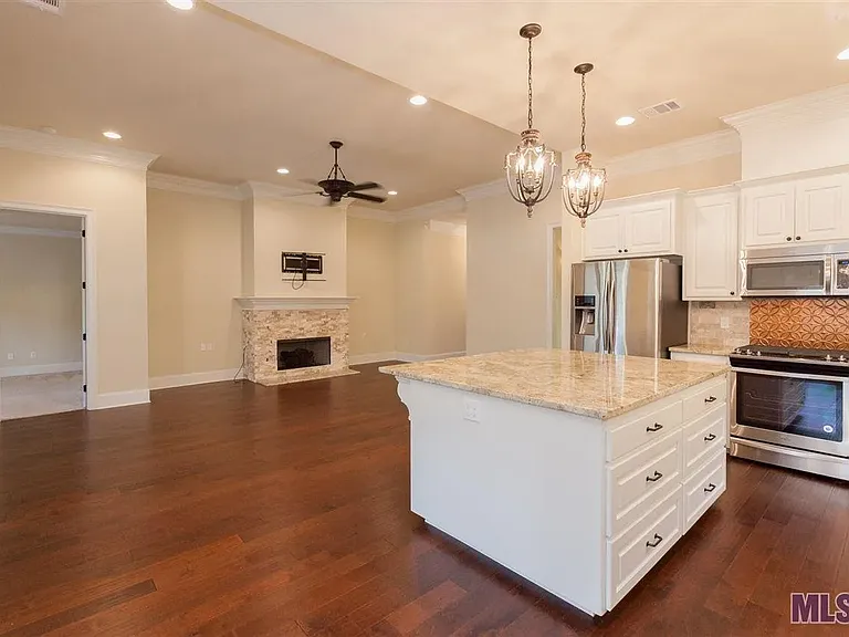 12445 Grand Villa Ct — Photo 19