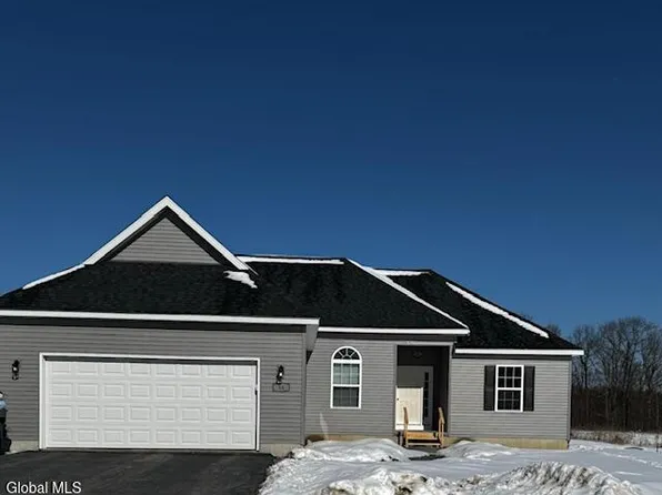 64 Seashore Way, Mechanicville, NY 12118