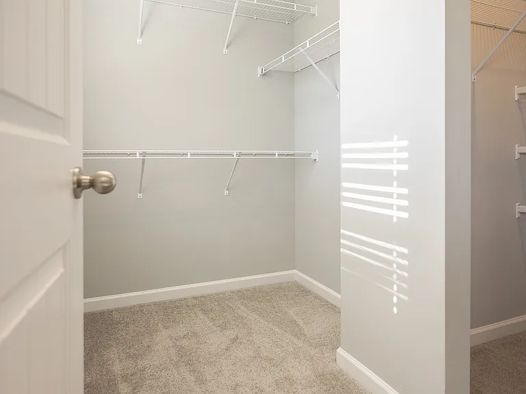 5740 Cloverwood Dr — Photo 21