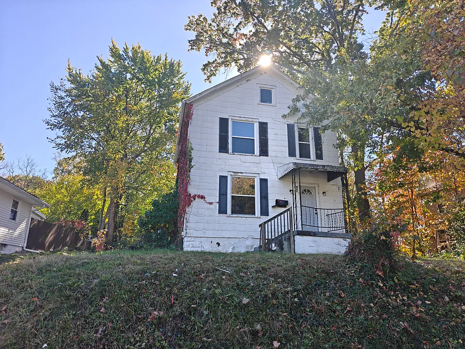 842 Bellevue Ave