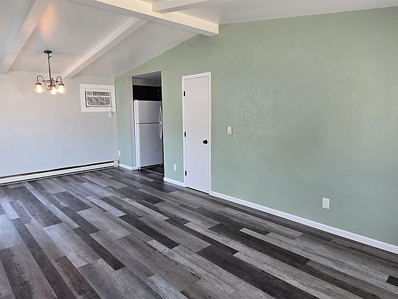 3rd image of 969 7th St #B