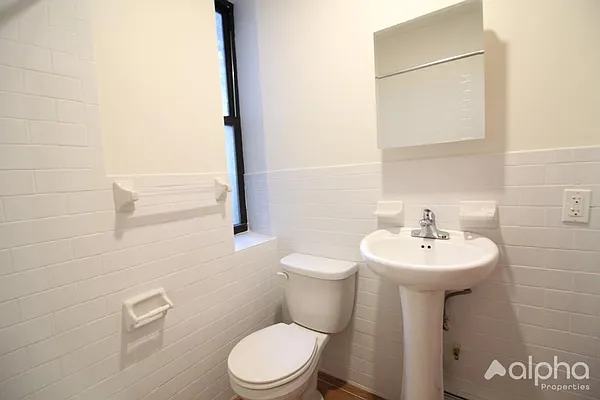 Rented by Alpha Properties NYC I LLC | media 4