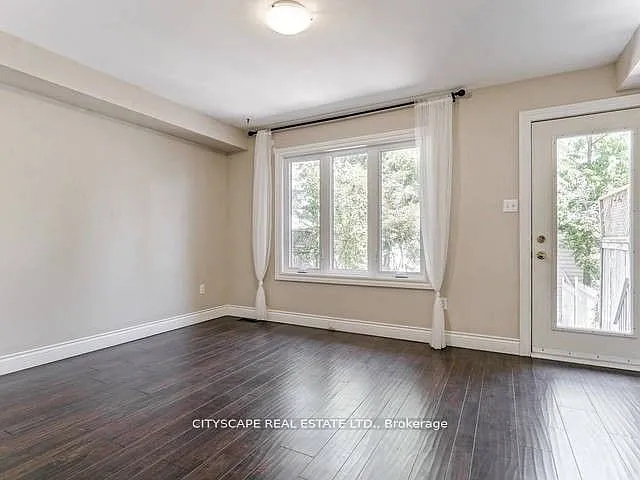 2163 Oakpoint Rd — Photo 7