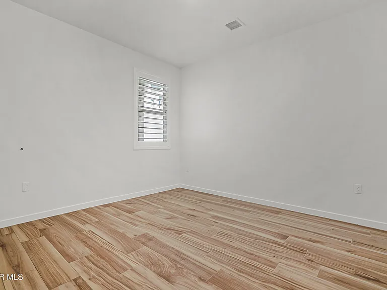13637 Chepstow Ct — Photo 24