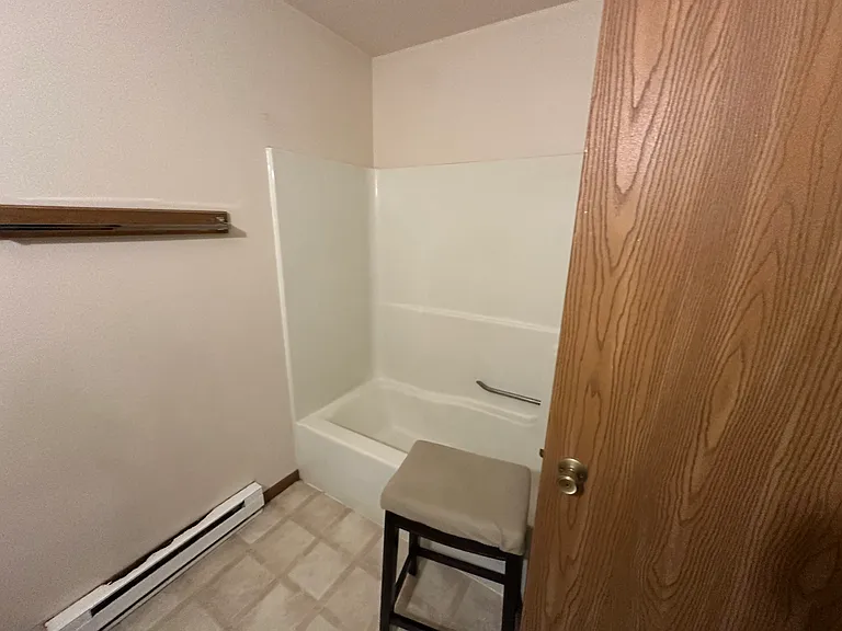 1554 Namekagon St #15 — Photo 8