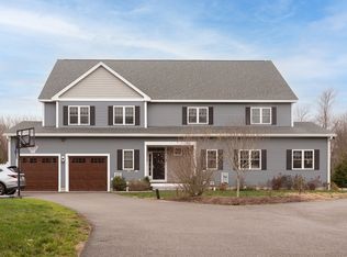 79 Lovering St #B, Medway, MA 02053