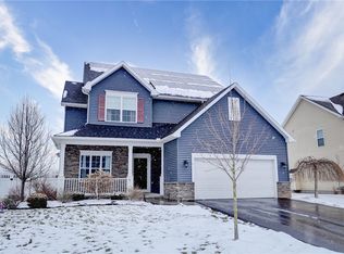 6 Etherington Cres, Churchville, NY 14428