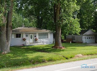 11418 Old State Line Rd, Swanton, OH 43558