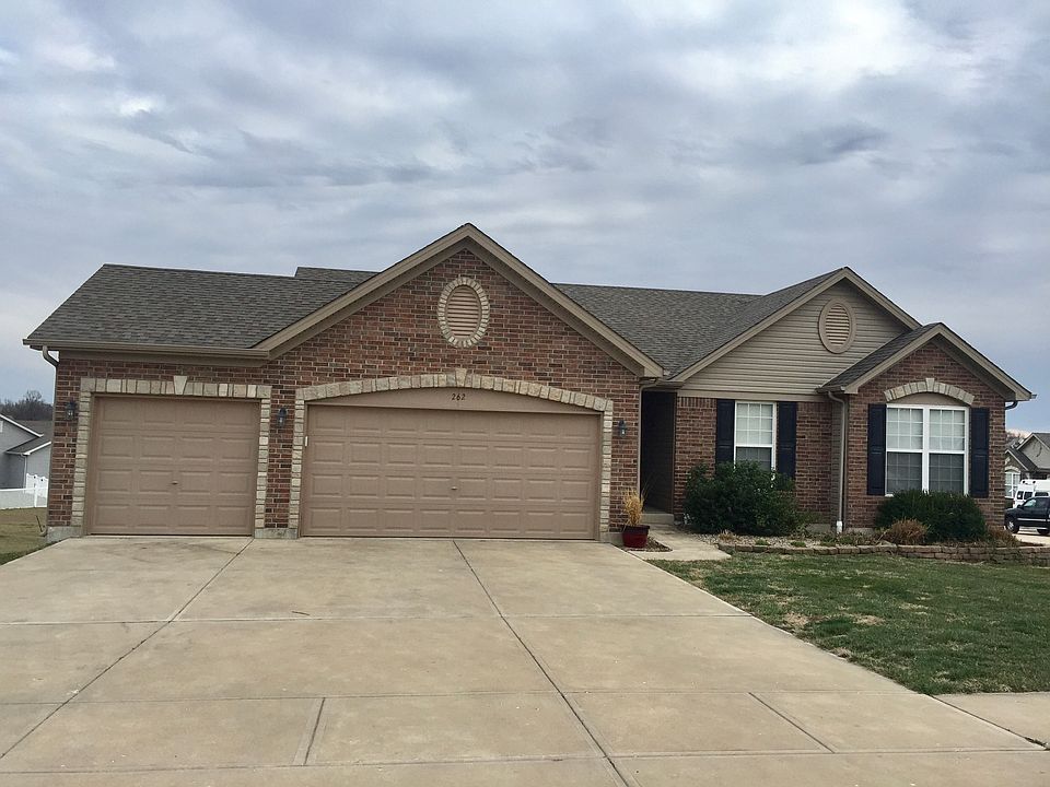 1st image of 262 Glenhaven Dr