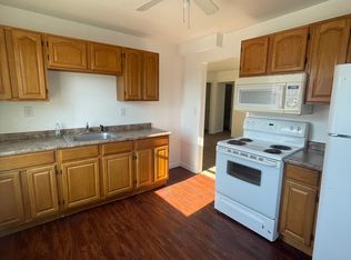 4 Depot Rd #2, Uncasville, CT 06382