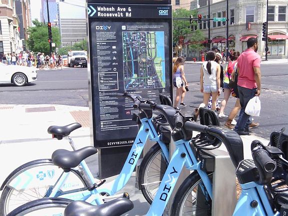 Bike-friendly Wabash Avenue