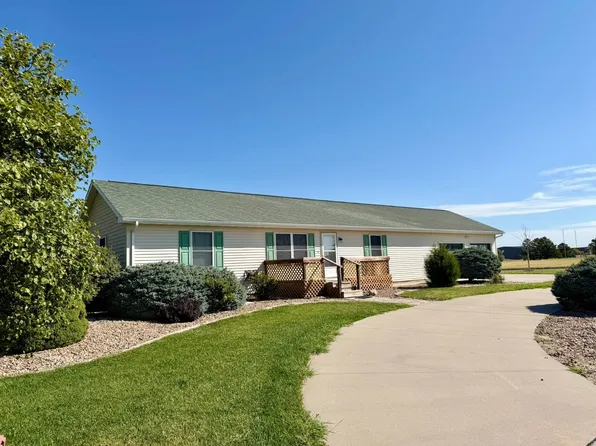705 Dylan Dr, Colby, KS 67701