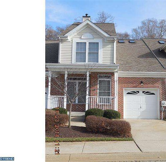 1st image of 303 Regis Falls Ave