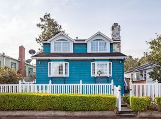 325 Junipero Ave, Pacific Grove, CA 93950