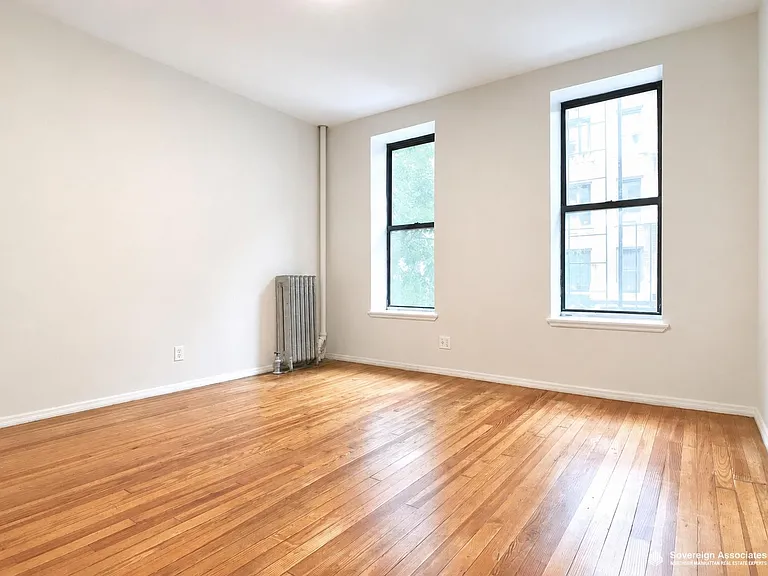 209 W 108th St #7 — Photo 3
