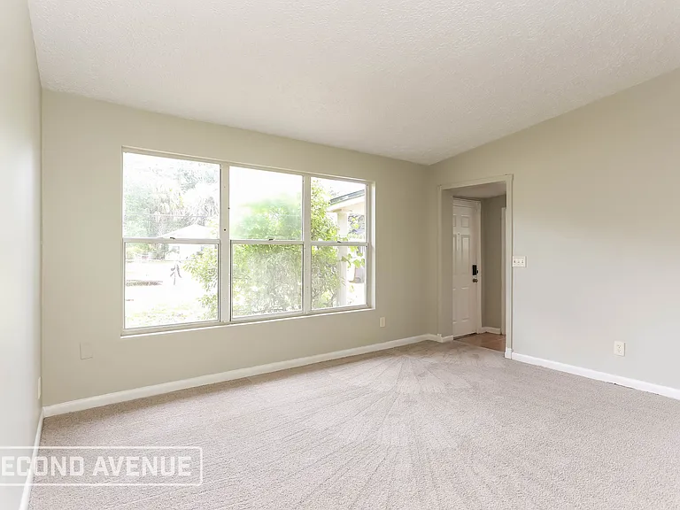 8645 Samona Dr W — Photo 2