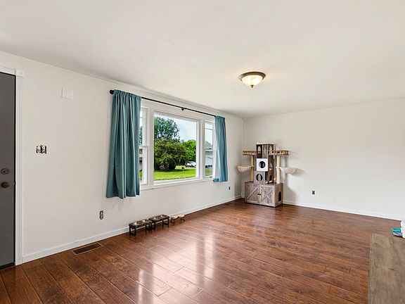 5th image of 2619 E Robby Dr