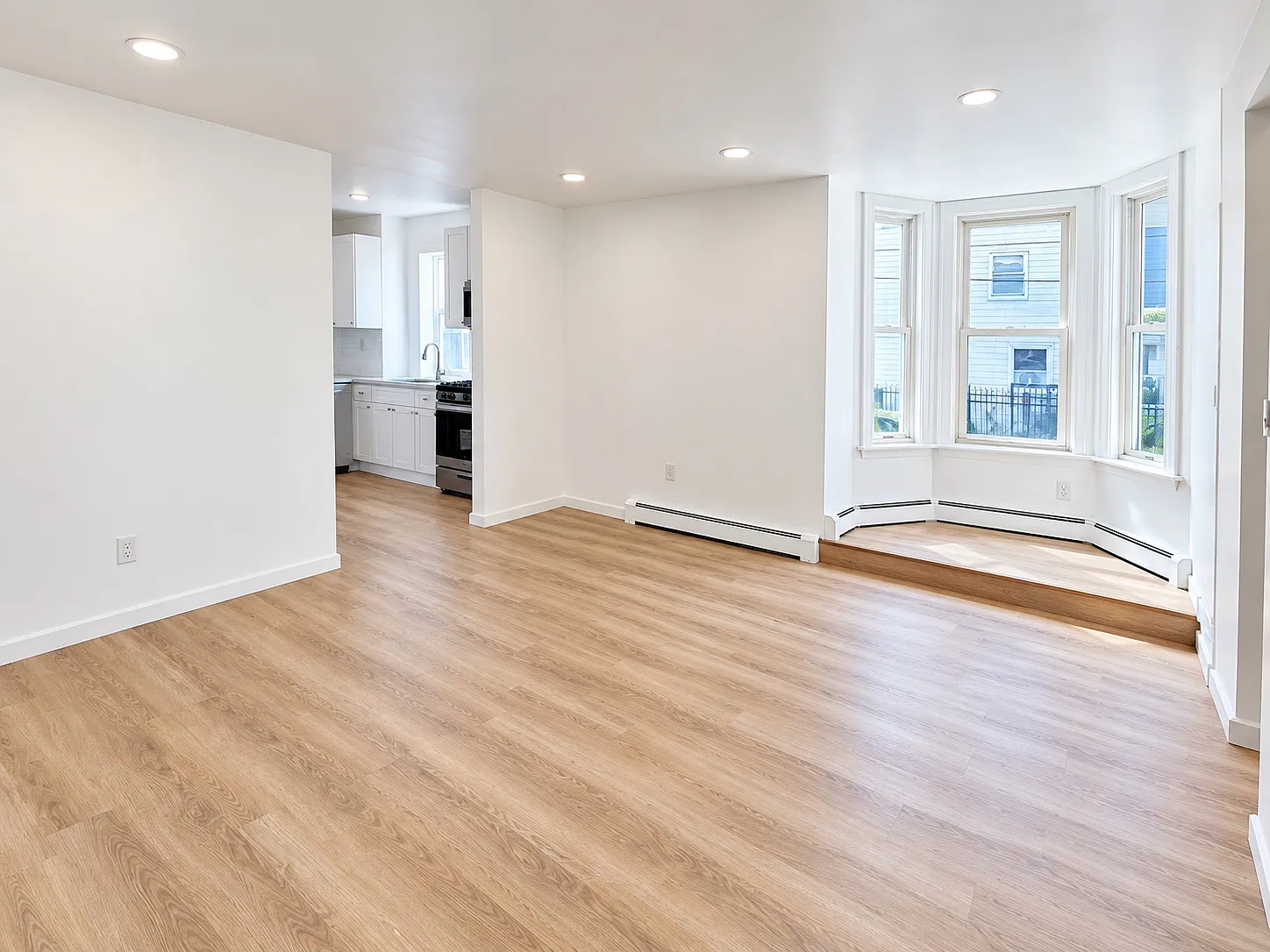 3 bed, $2,650 — Photo 4