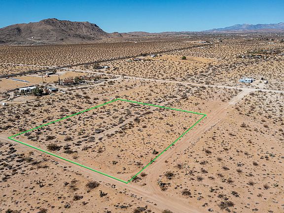 2nd image of 204 Avenida Del Sol