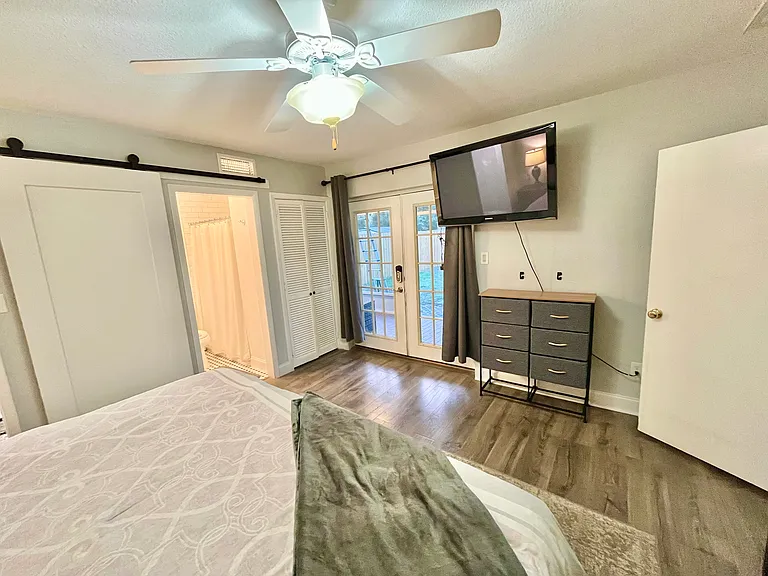 1001 W Virginia Ave — Photo 14