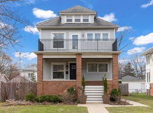 5009 W Catalpa Ave, Chicago, IL 60630