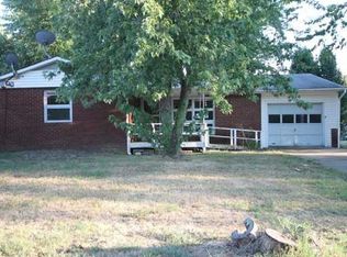 614 Will Rogers Dr, Rogers, AR 72756