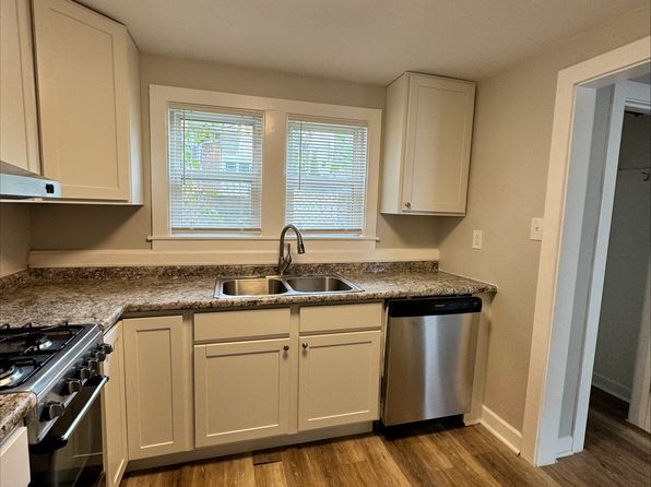 233 North Ave APT 2