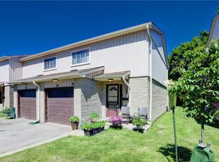 51 Paulander Dr #60, Kitchener, ON N2M 5E5
