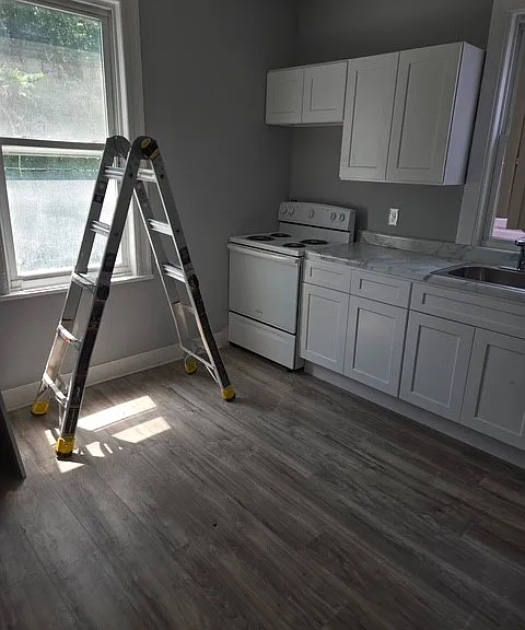 147 Myrtle Ave — Photo 15