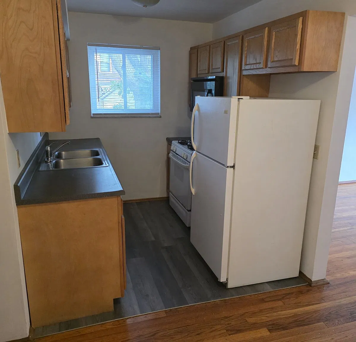 111 Koehler Avenue - 4 — Photo 1