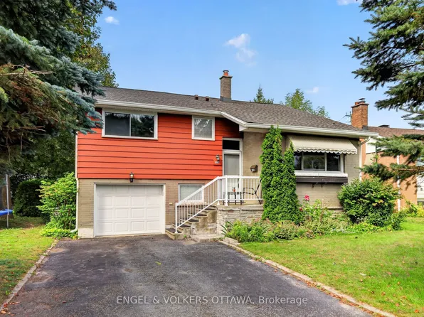 1228 Henry Farm Dr, Ottawa, ON K2C 2E2