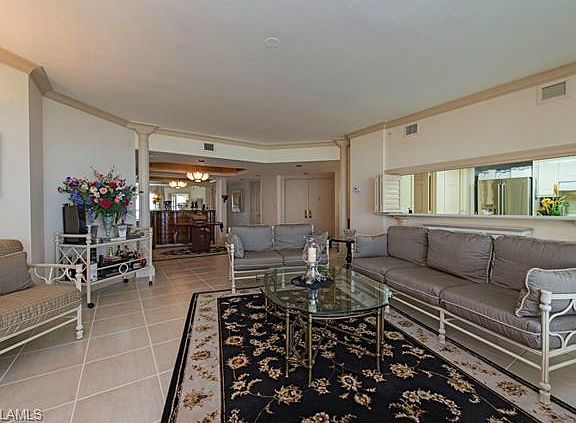 4th image of 4021 Gulf Shore Blvd N APT 802