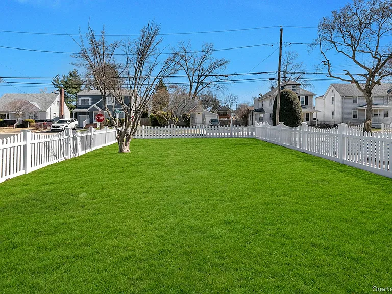 25 Miller St — Photo 17