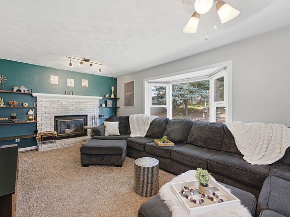 5th image of 3446 Pleasant Dr