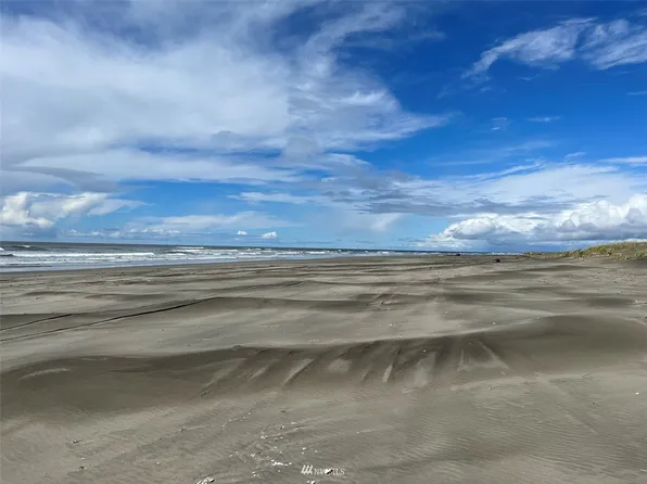 30 S State Route 105, Grayland, WA 98547